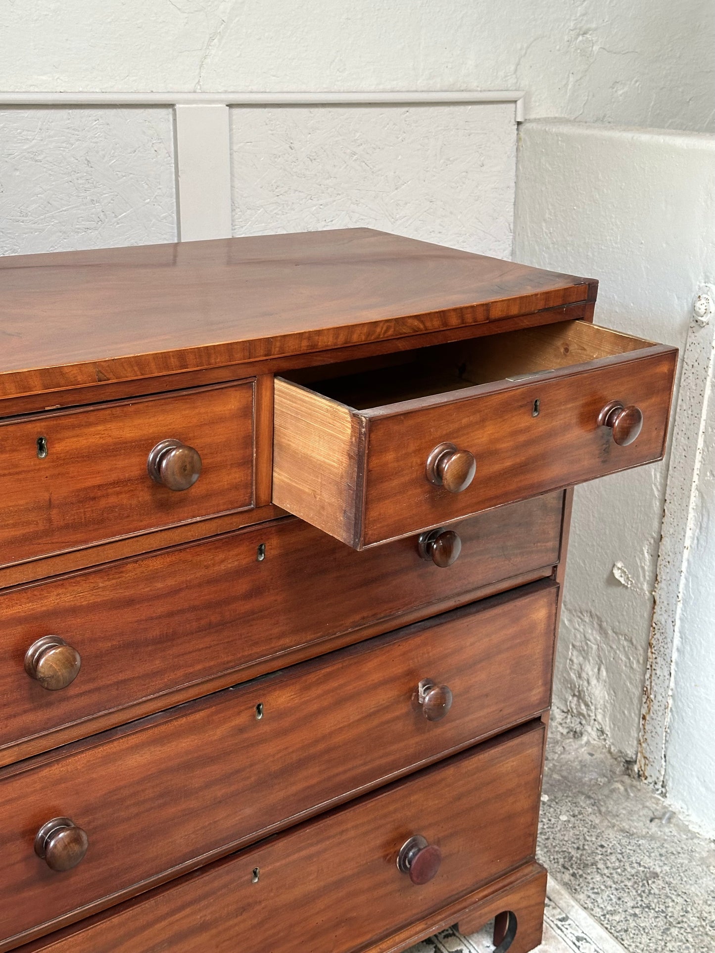 Victorian Mahogany Chest of Drawers