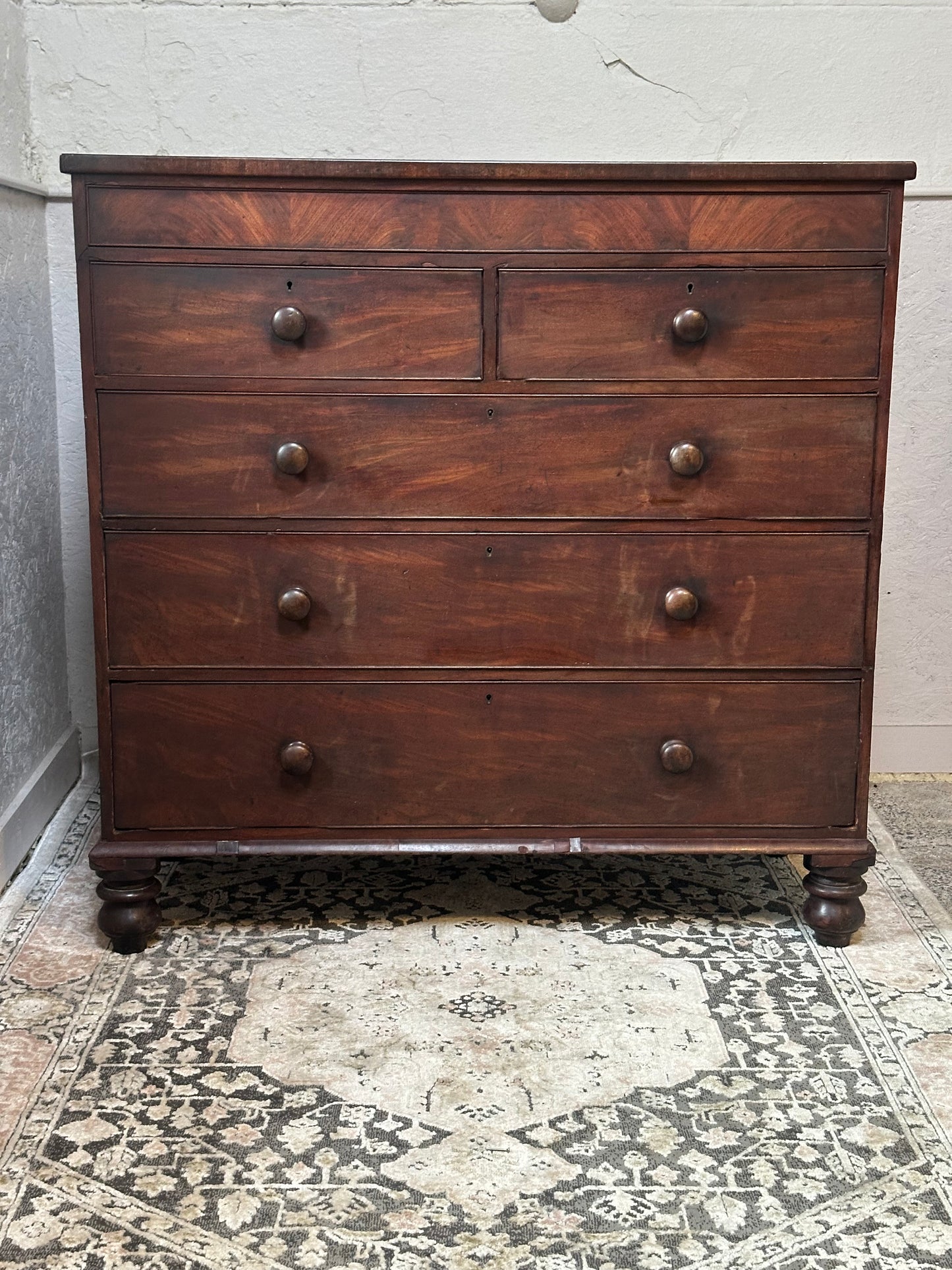 Victorian Mahogany Chest of Drawers