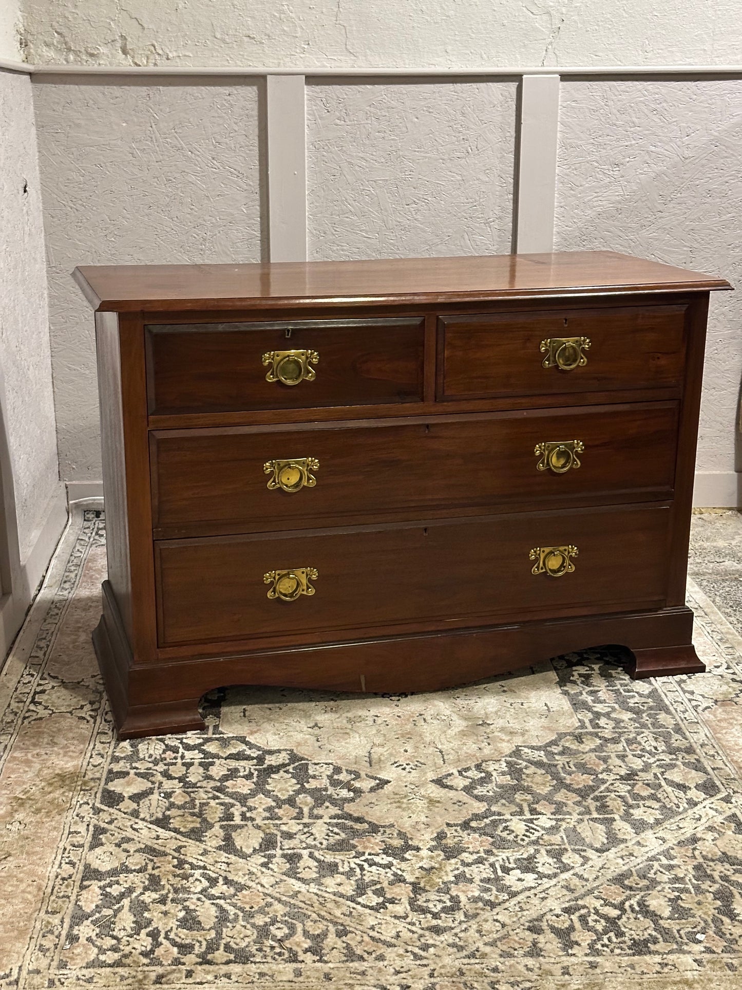 Victorian Walnut Chest of Drawers