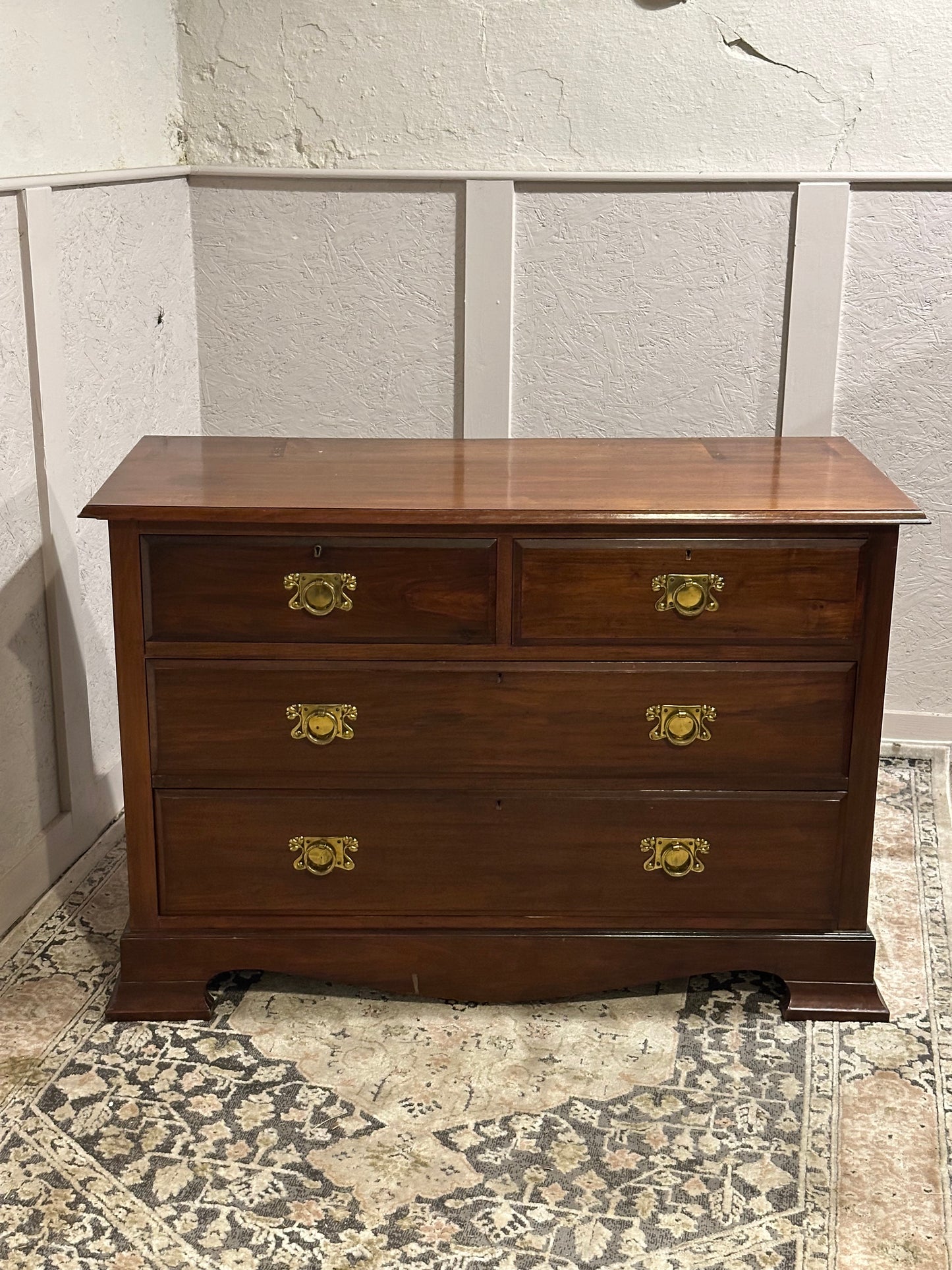 Victorian Walnut Chest of Drawers