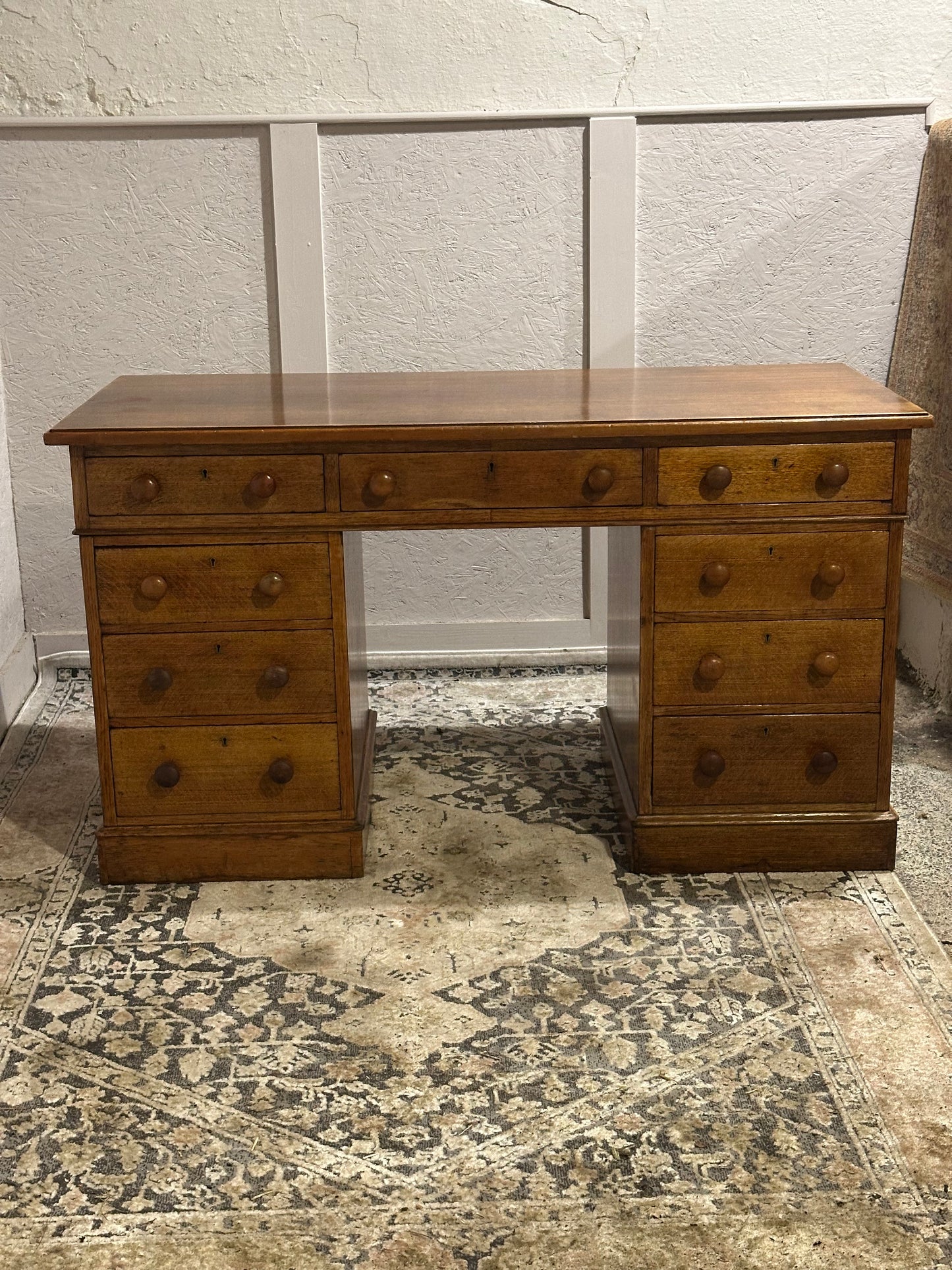 Hobbs & Co Oak Desk