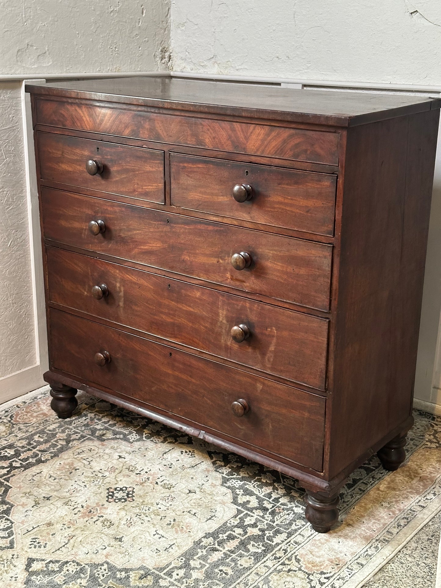 Victorian Mahogany Chest of Drawers