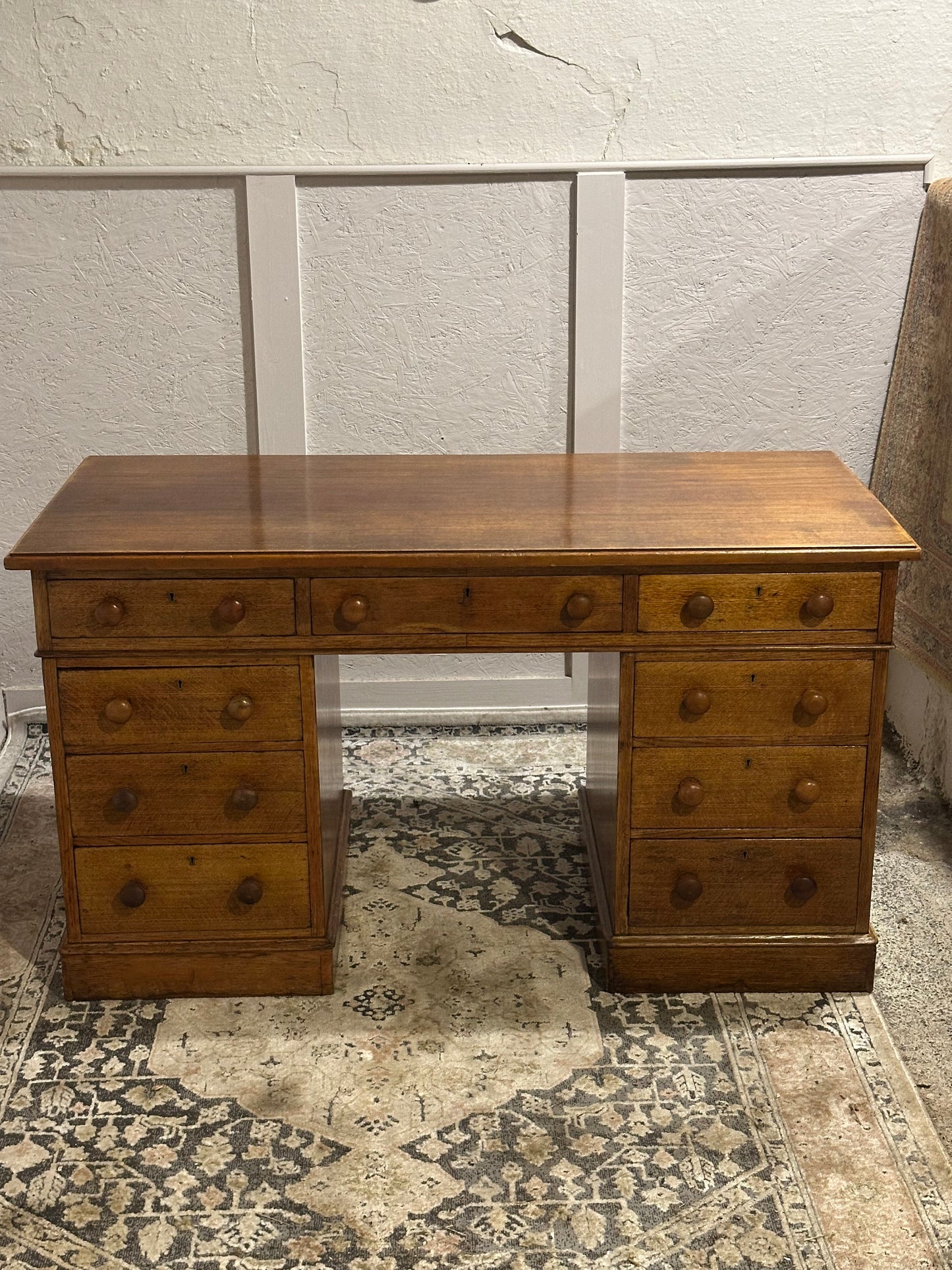 Hobbs & Co Oak Desk