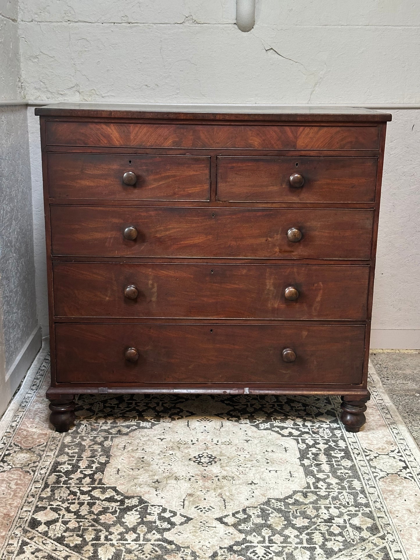 Victorian Mahogany Chest of Drawers