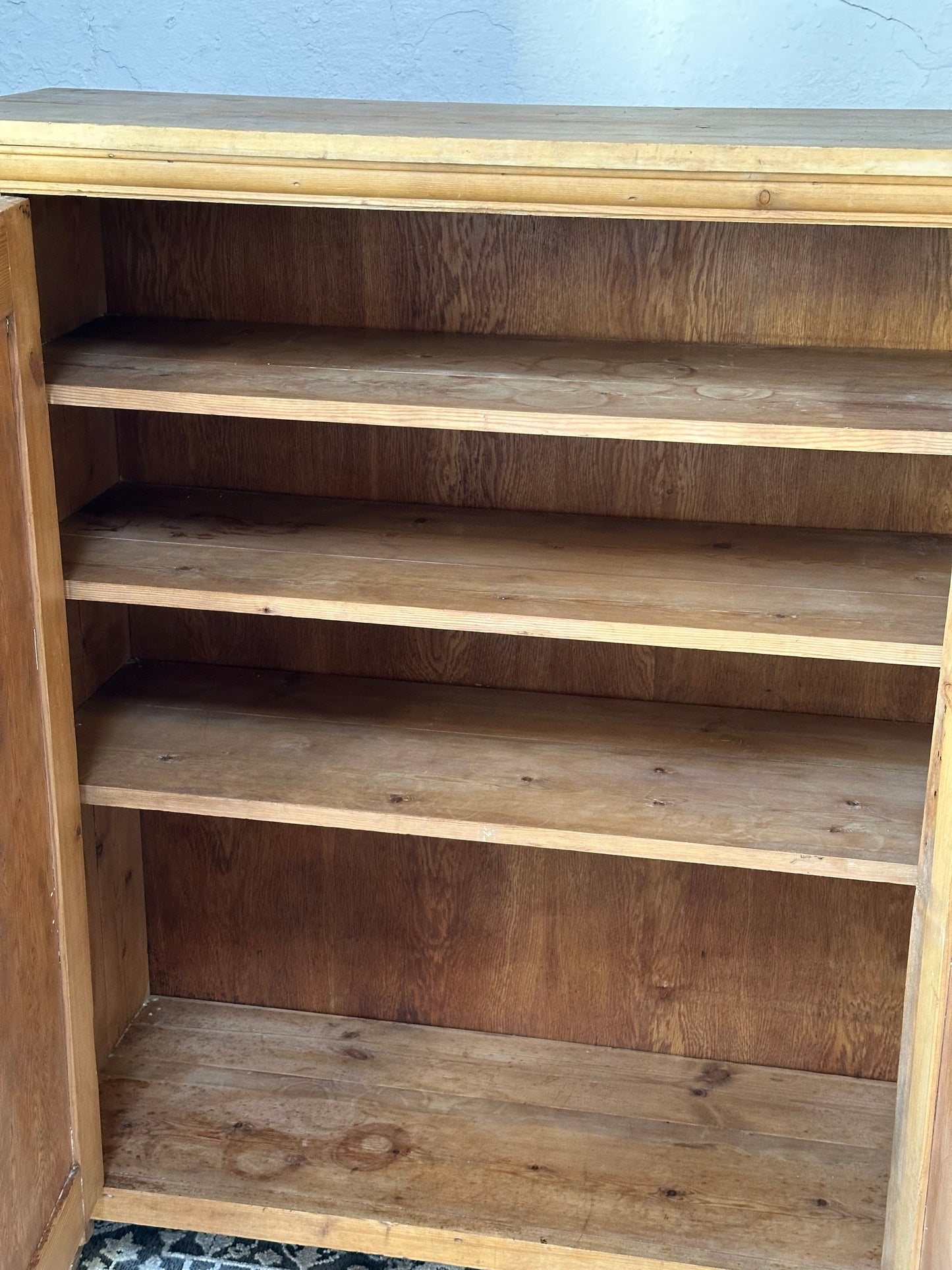 Early 20th Century Linen Cupboard