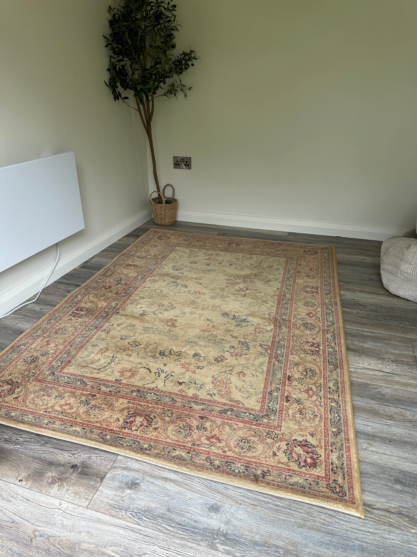 Royal Keshan Vintage Rug