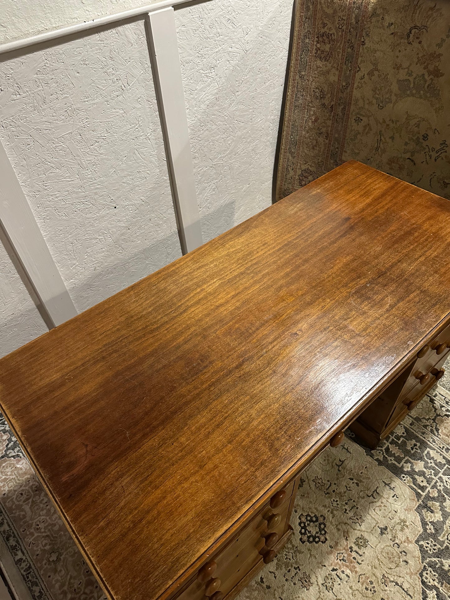 Hobbs & Co Oak Desk