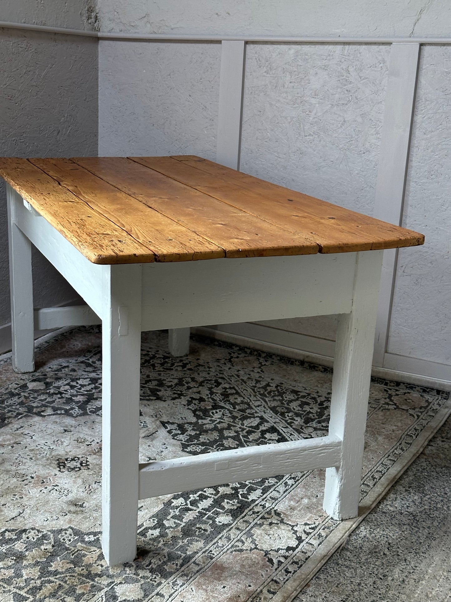 Victorian Farmhouse Kitchen Table