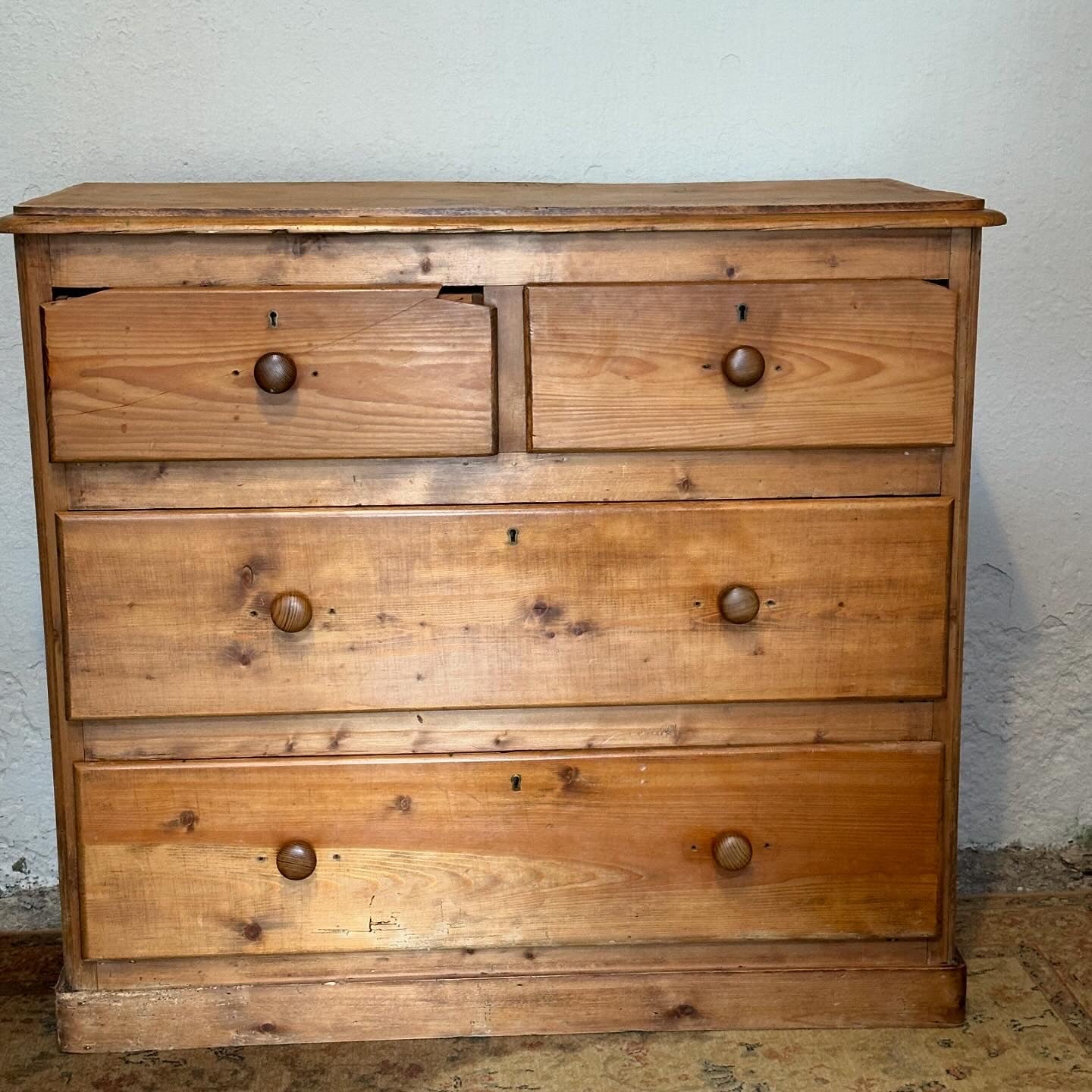 Victorian Pine Chest of Drawers