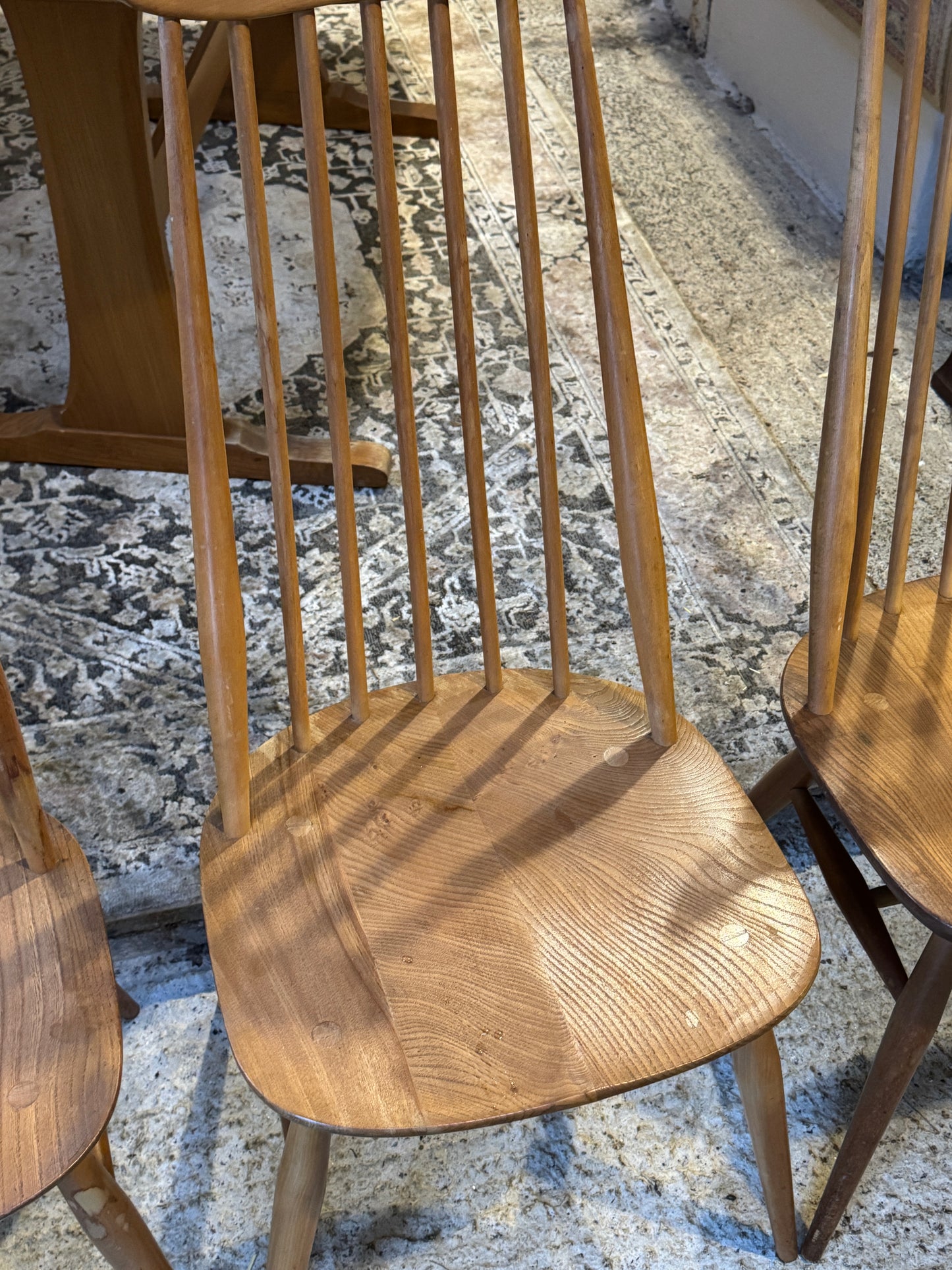 Ercol Blonde Elm & Beech Dining Table and 6 Chairs